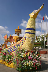 Dragon flower float