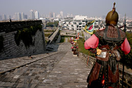 Ramp of Zhonghua city gate and view to Nanjing city centre